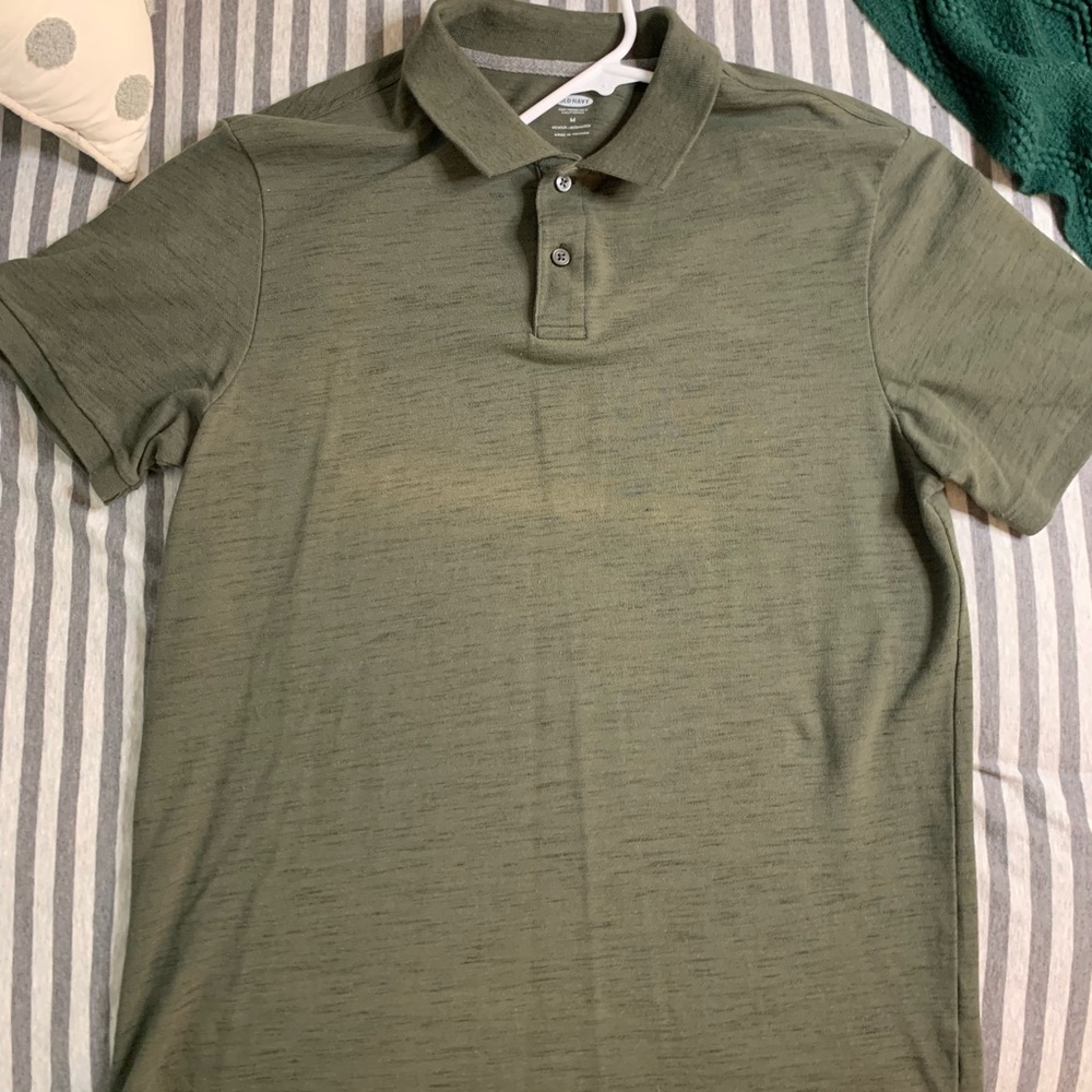 Green polo from old navy. Size Medium